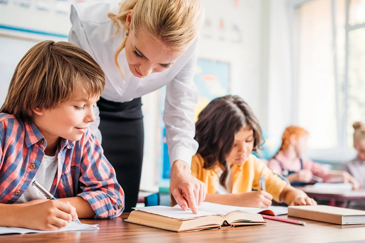 L'Istituto "Silvio Pellico" organizza corsi di formazione docenti a Roma per studenti e alunni con bisogni educativi speciali o disturbi dell'apprendimento.