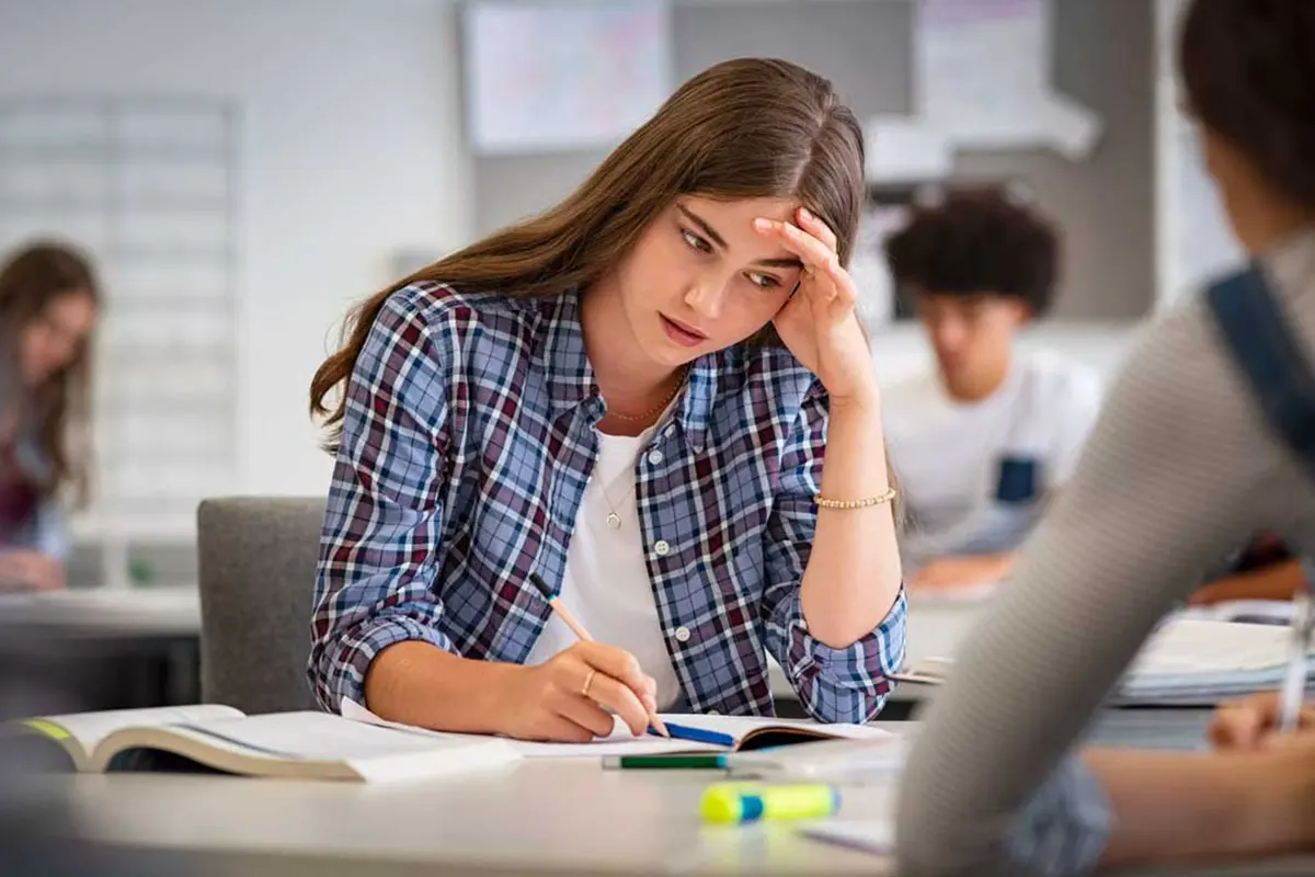 L’Istituto privato Silvio Pellico in zona Montesacro ti permette di recuperare gli anni scolastici persi e di conseguire finalmente il diploma di maturità a Roma.
