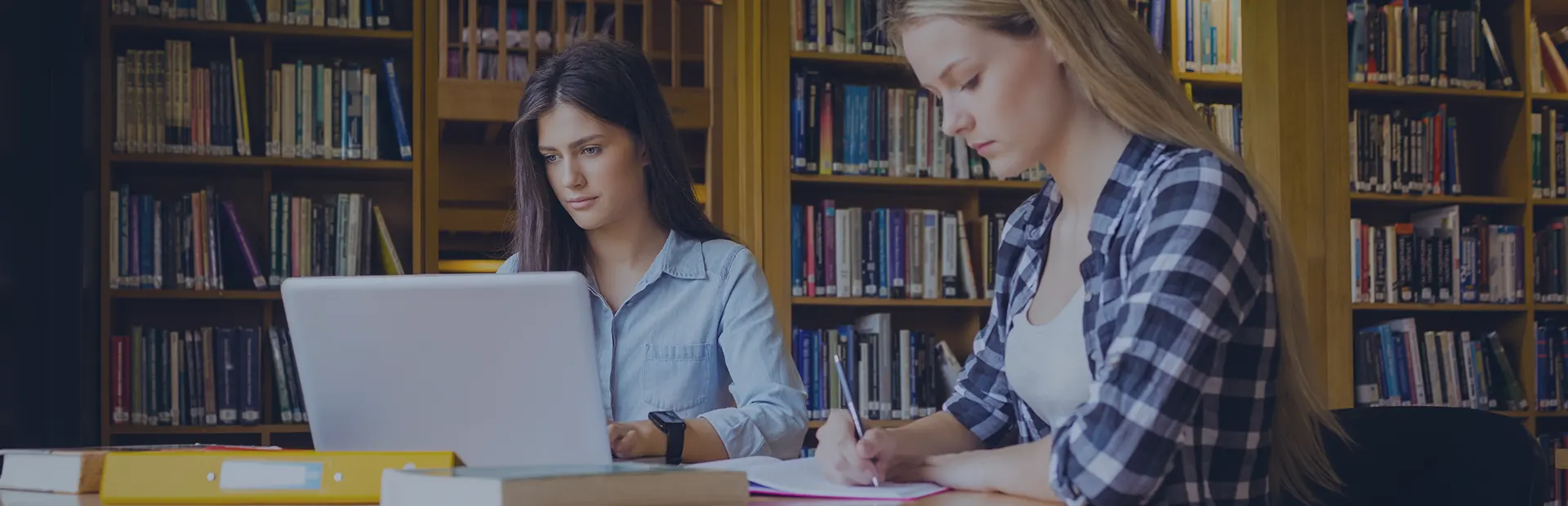 L’Istituto Silvio Pellico propone un’offerta completa di materie scolastiche con un percorso formativo e un metodo didattico personalizzato e su misura per ogni studente.